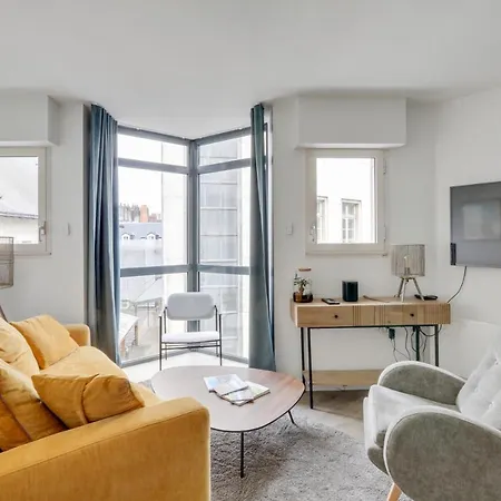 Sublime Duplex Cathedrale Apartment Nantes